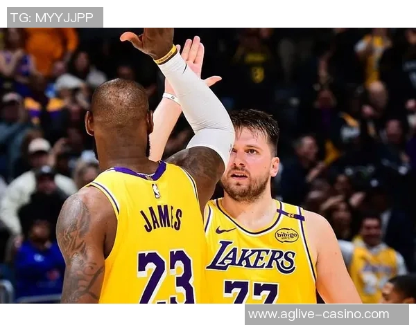 老鹰与猛龙激战正酣360直播精彩瞬间尽在掌握中